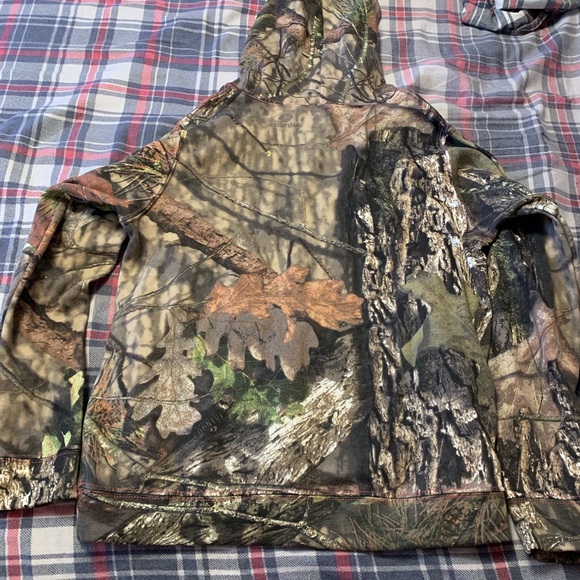 Camo hoodie - Picture 2 of 2